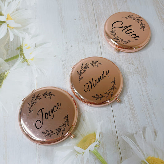 leaf Wreath Compact Mirror with Name