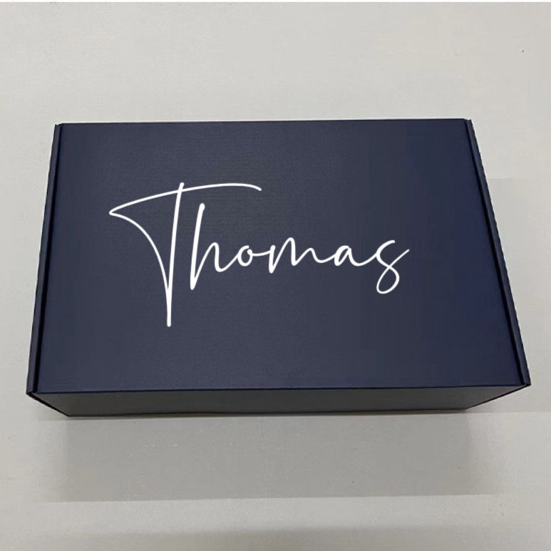 Discover sleek black airplane packaging boxes, perfect for wedding proposals or small business packaging solutions, combining elegance and functionality for any occasion.