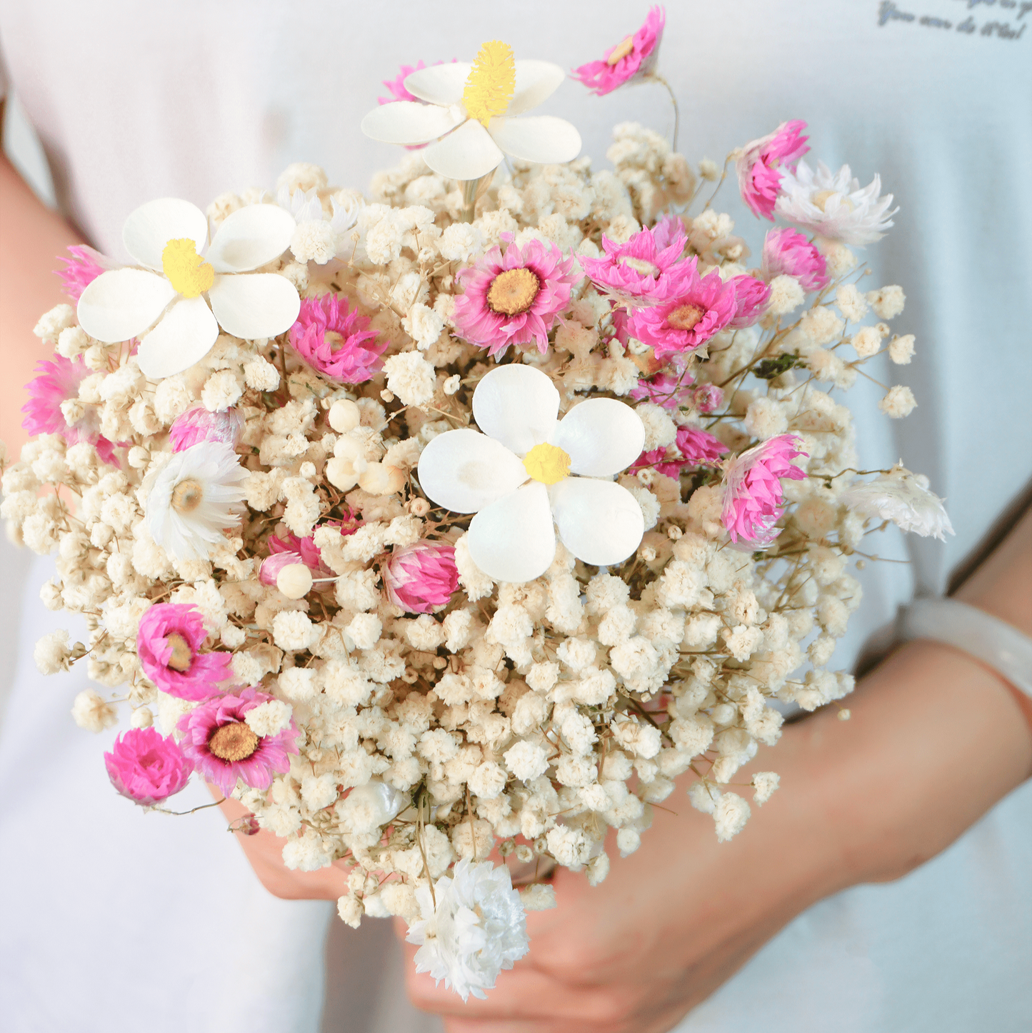 White Gypsophila Daisy & Violet Dried Flower Bouquet