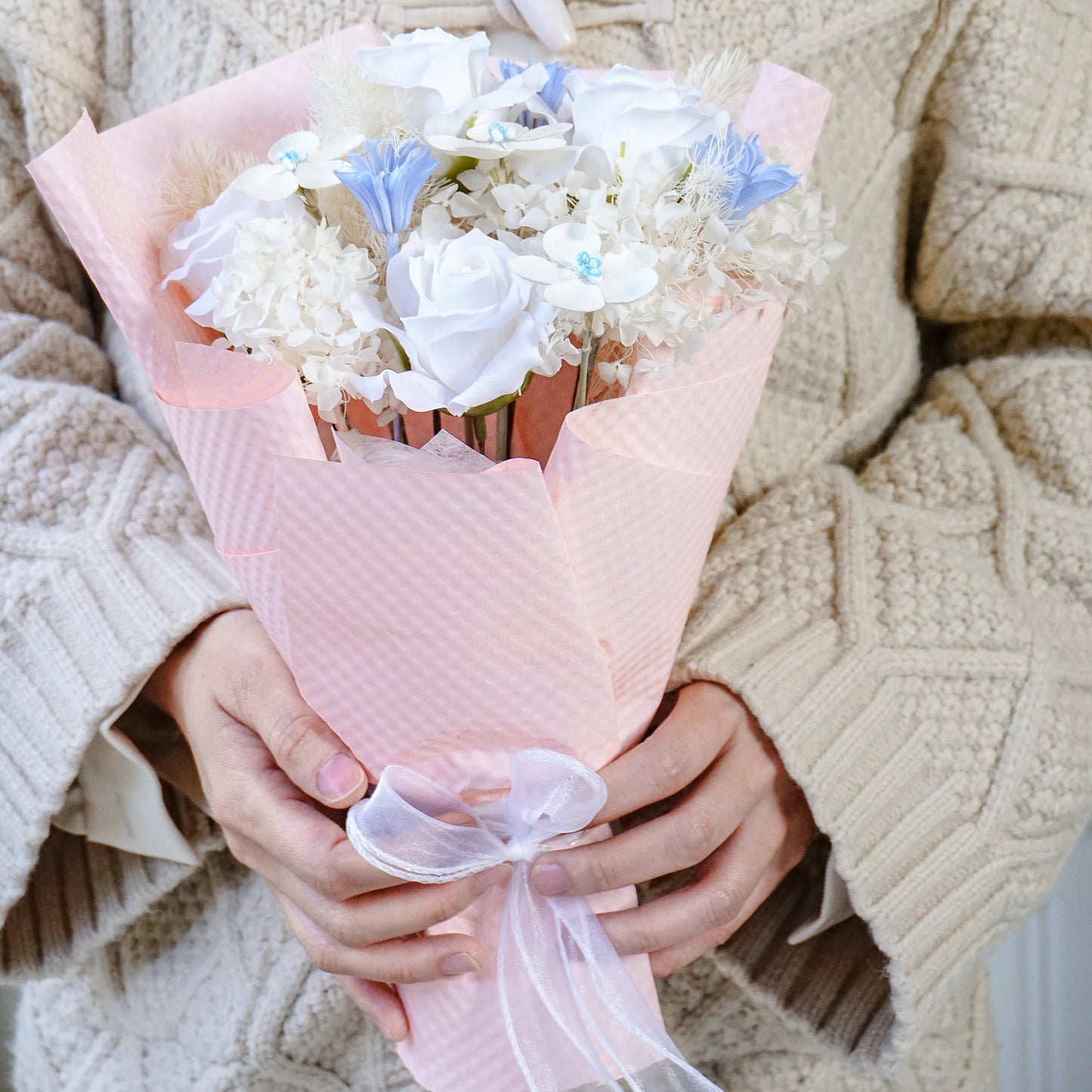 White Rose & Hydrangea Dried Flower Bouquet