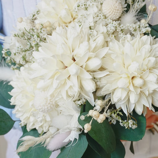 White Magnolia & Eucalyptus Dried Flower Bouquet