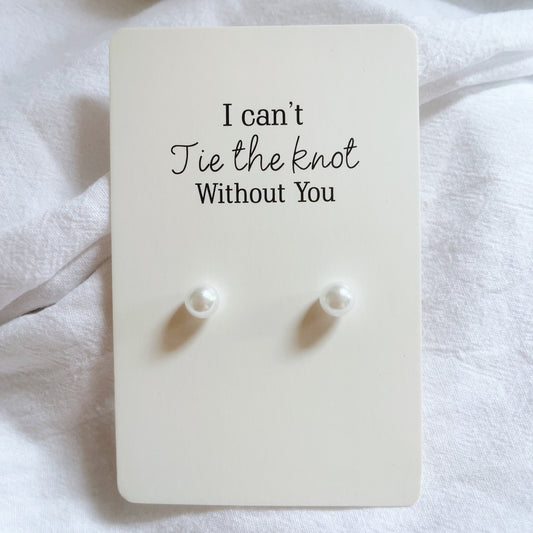 Looking for the perfect bachelorette gift? Your search ends here! Our customizable gift card paired with a stunning pair of 925 Silver earrings is the ideal choice.