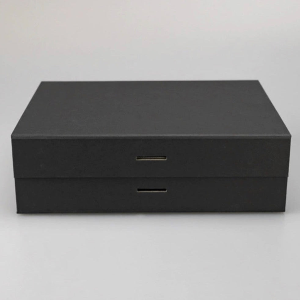 Experience the elegance and convenience of our Black Ribbon Magnetic Box, ideal for stylish gift presentations, wedding proposals, or sophisticated packaging solutions for your small business.